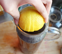 一颗柠檬茶的做法 步骤8
