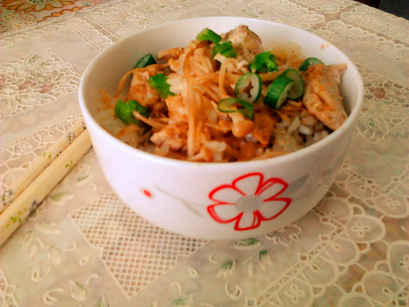 咖喱鸡肉金针菇饭的做法、烹饪技巧
