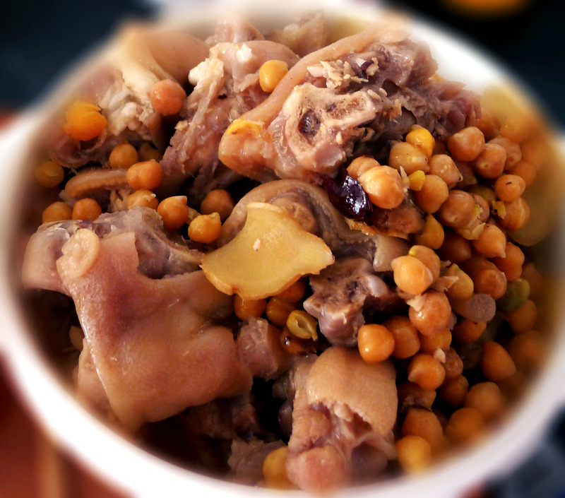 鹰嘴豆炖猪蹄的做法、烹饪技巧
