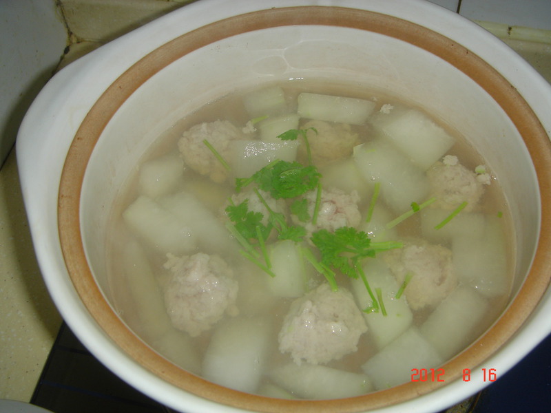 砂锅冬瓜汆丸子的做法、烹饪技巧