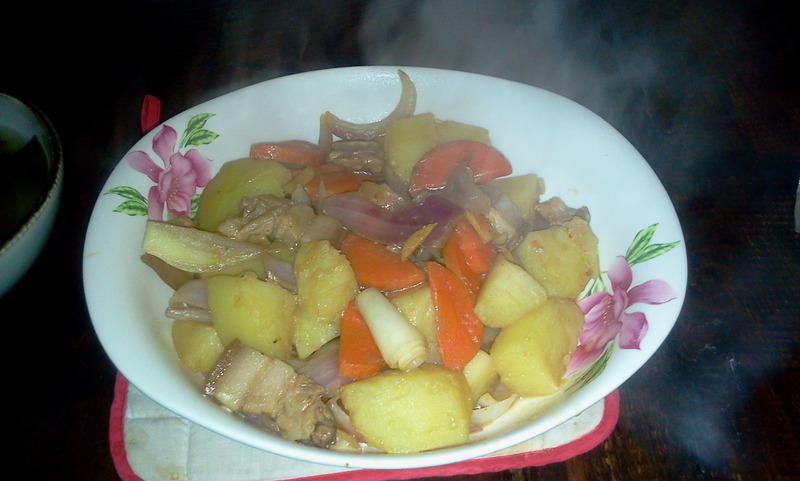 猪肉煮土豆胡萝卜的做法、烹饪技巧